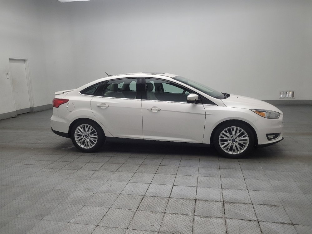Used 2018 Ford Focus Titanium FWD image 11