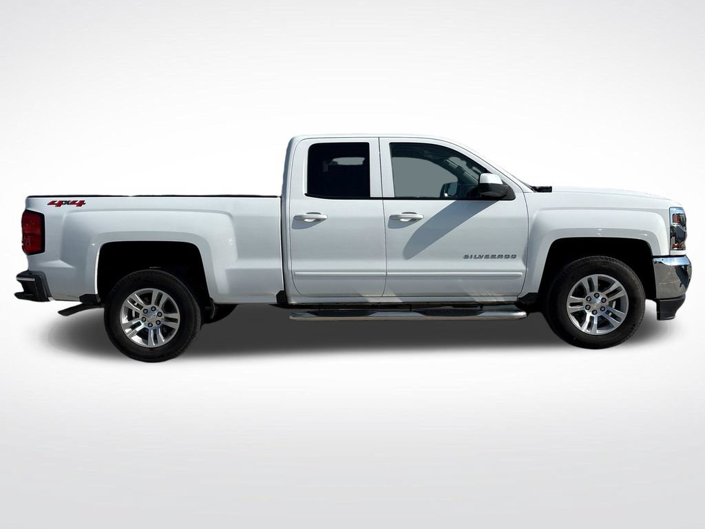 Used 2019 Chevrolet Silverado 1500 LT w/ All Star Edition AWD/4WD image 8