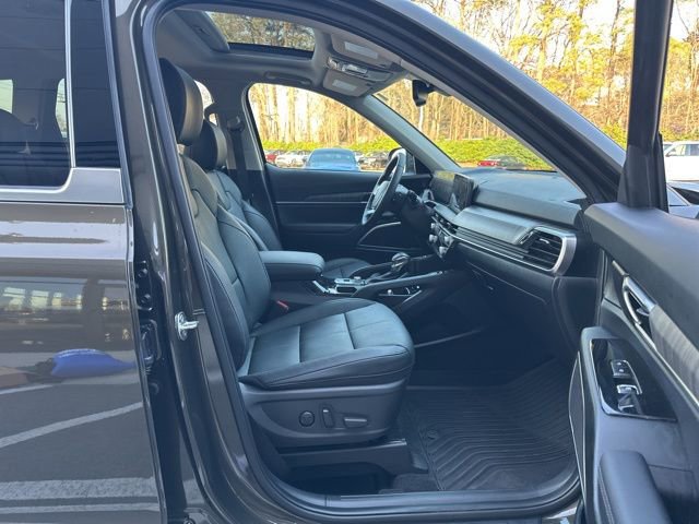 Used 2025 Kia Telluride EX image 16