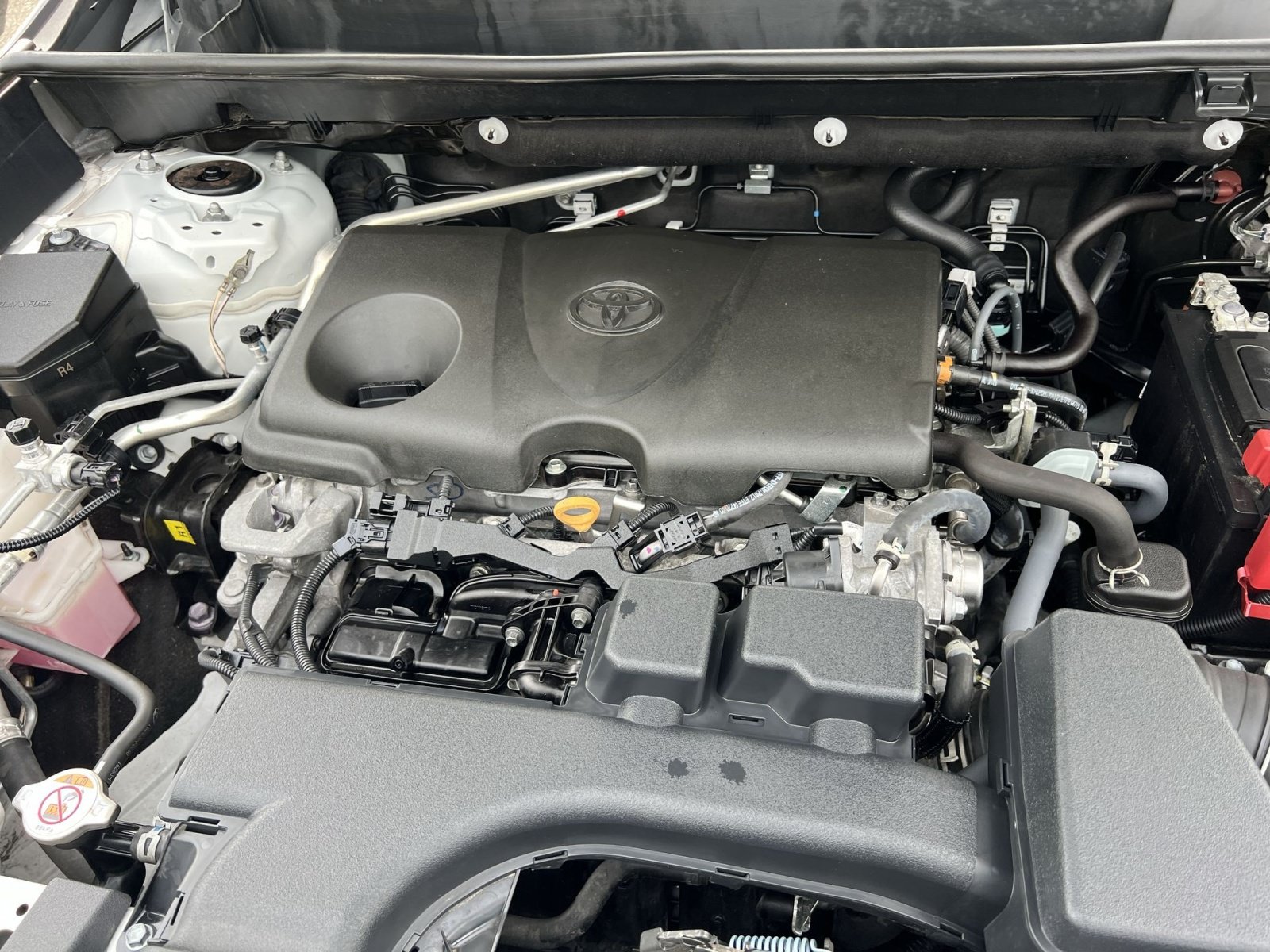 Used 2024 Toyota RAV4 Adventure AWD/4WD image 27