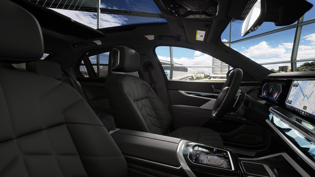 New 2026 BMW 760i xDrive w/ Executive Package image 35