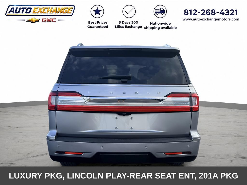 Used 2021 Lincoln Navigator L Reserve w/ Luxury Package AWD/4WD image 4