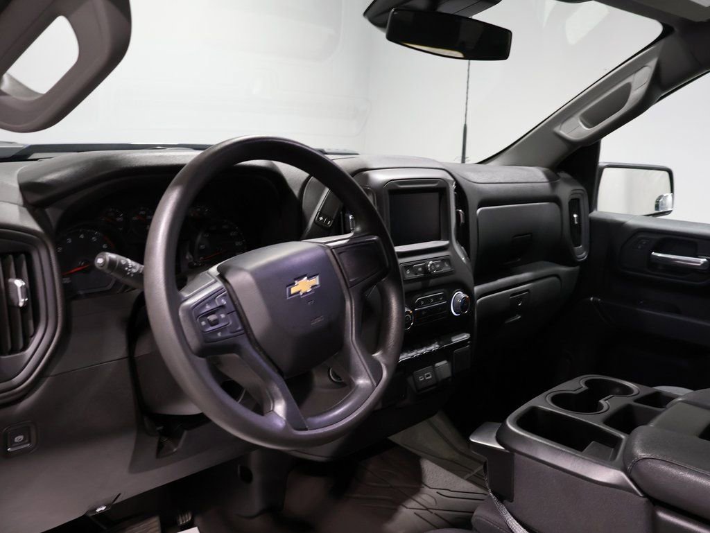 Used 2024 Chevrolet Silverado 3500 W/T w/ WT Convenience Package image 17