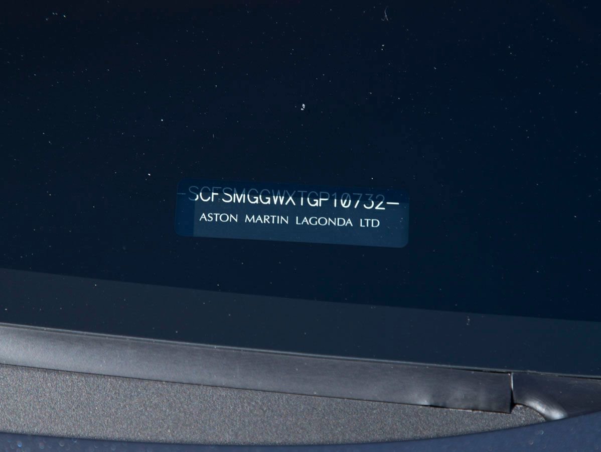 Used 2026 Aston Martin V8 Vantage Coupe RWD image 27