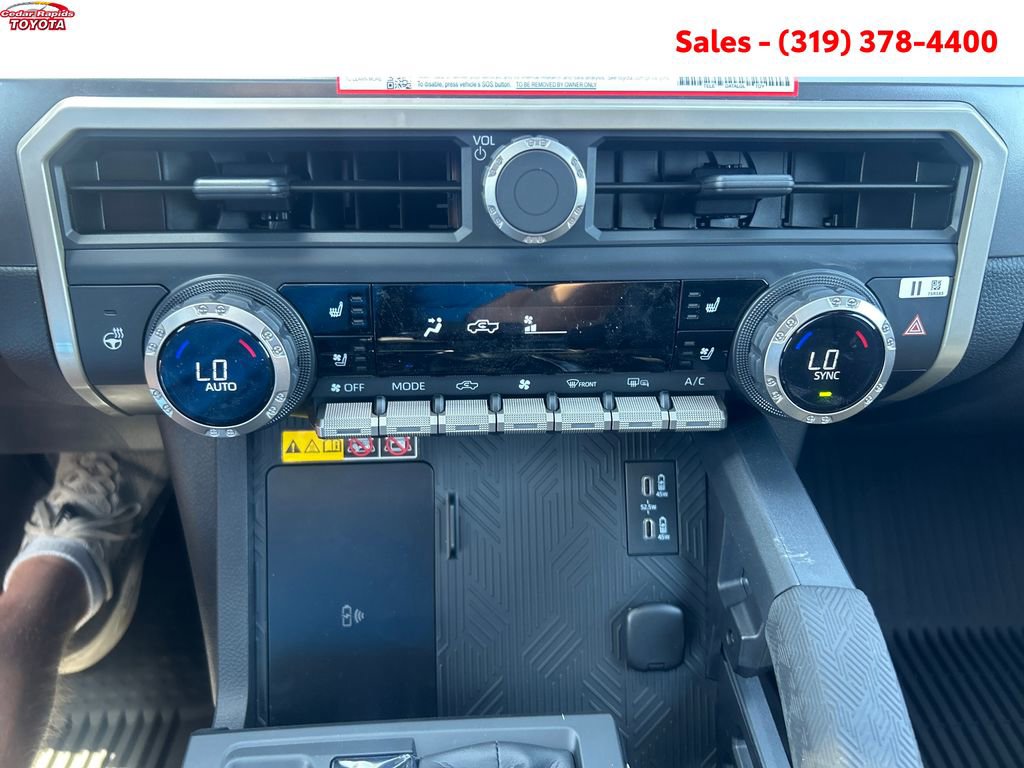 New 2026 Toyota Tacoma TRD Off-Road AWD/4WD image 25