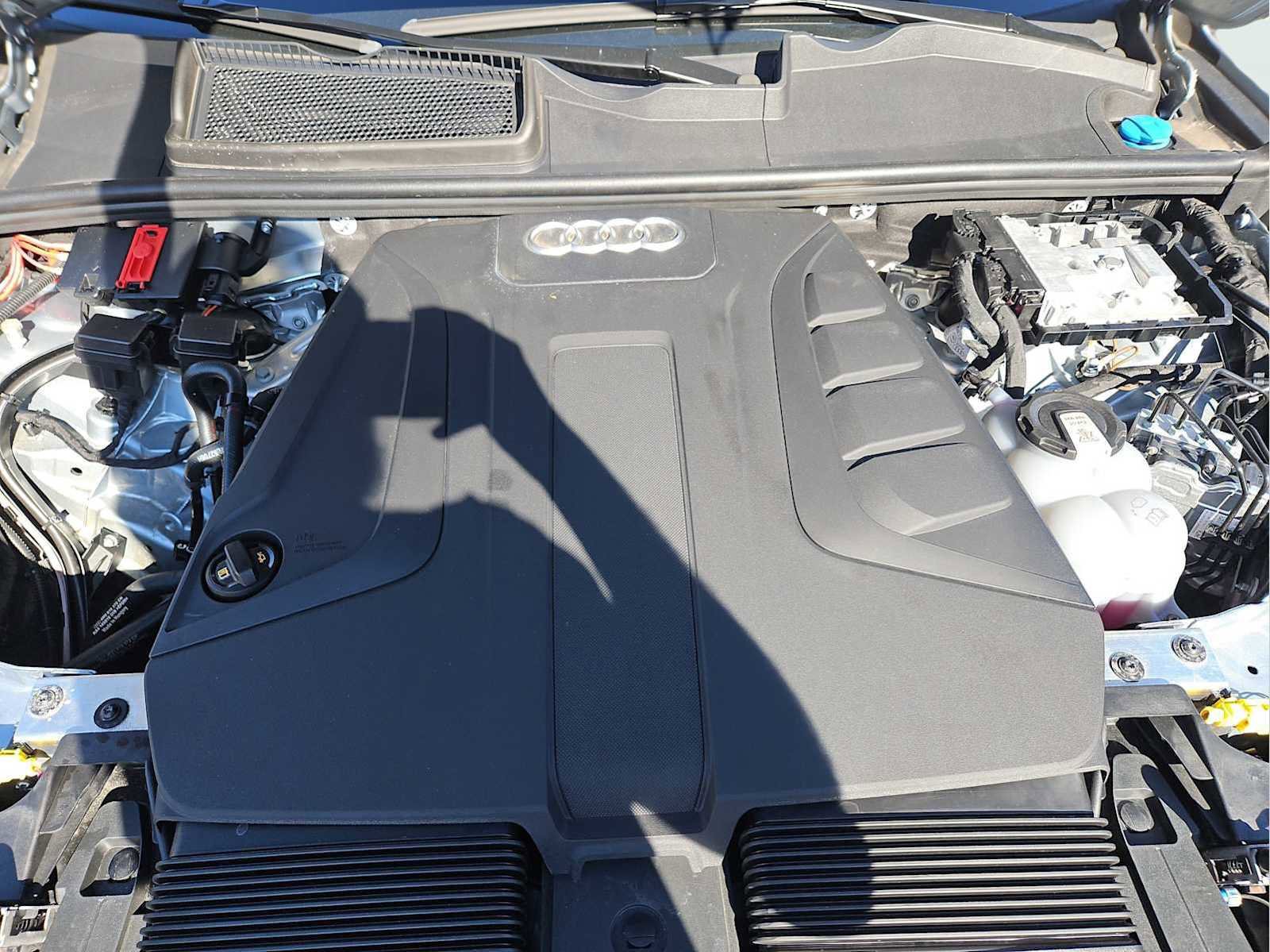 Certified 2025 Audi Q7 2.0T Premium Plus w/ Premium Plus Package image 38