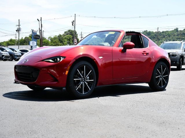 New 2026 MAZDA MX-5 Miata RF Grand Touring w/ Weather Package RWD image 3