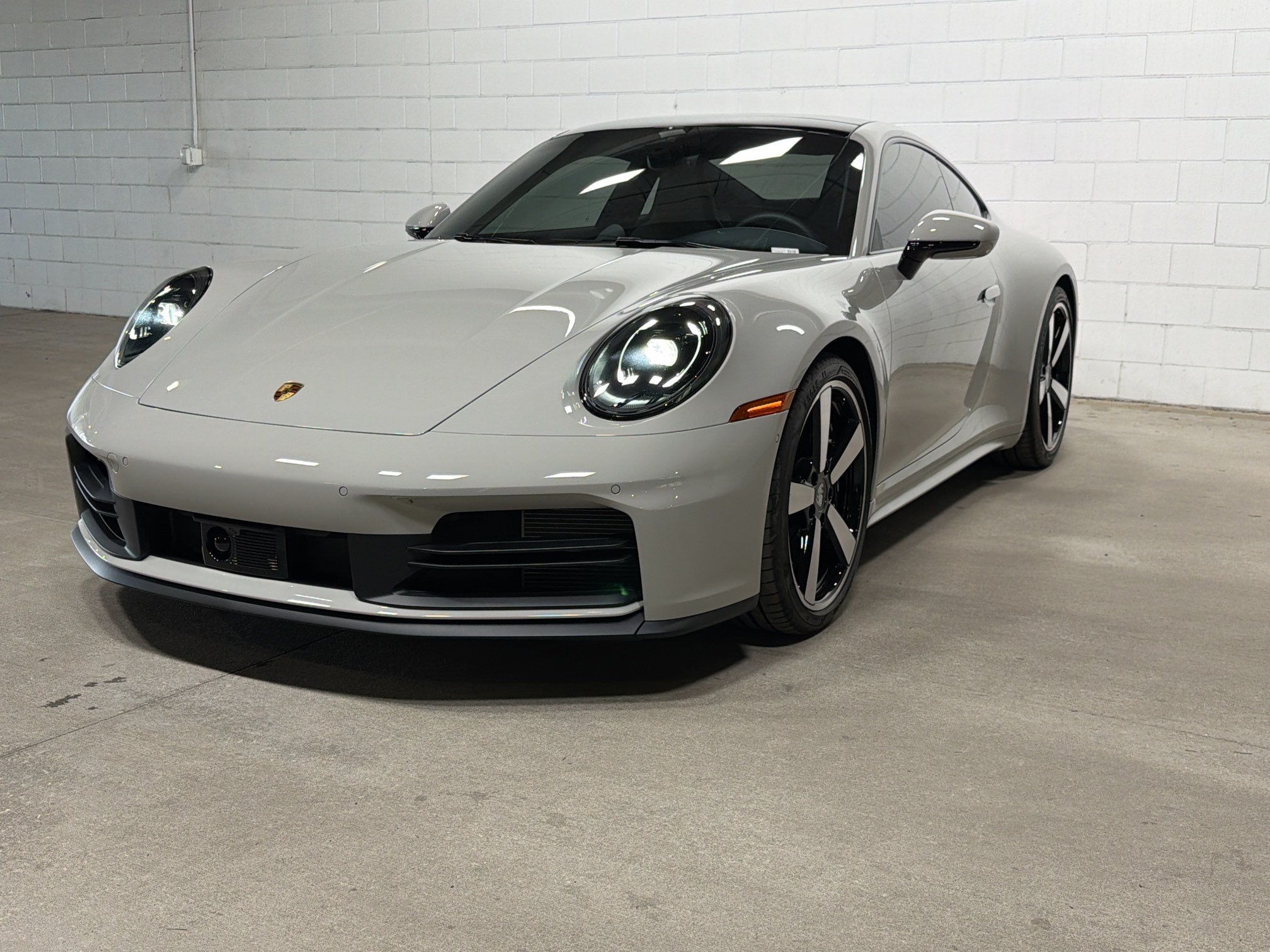 Certified 2025 Porsche 911 Carrera S RWD image 1