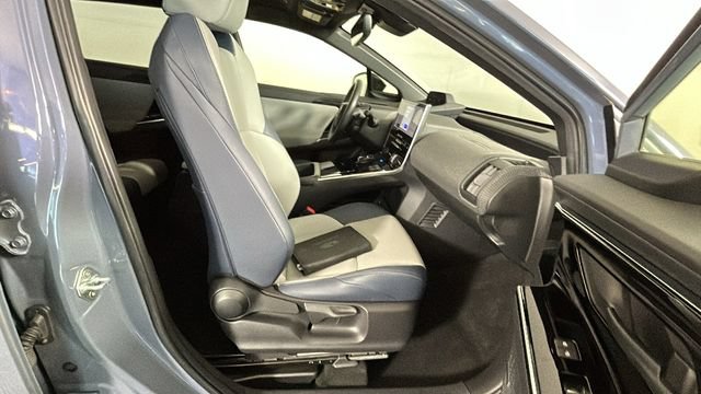 Used 2023 Subaru Solterra AWD image 29