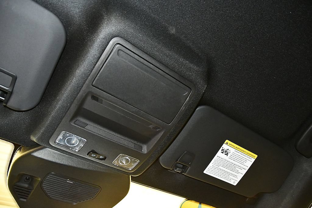 Used 2024 Ford Escape ST-Line w/ Tech Pack #1 AWD/4WD image 28