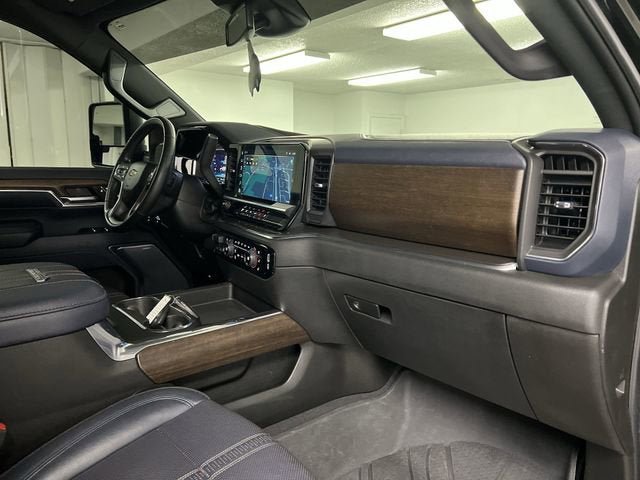 Certified 2024 Chevrolet Silverado 2500 High Country AWD/4WD image 29