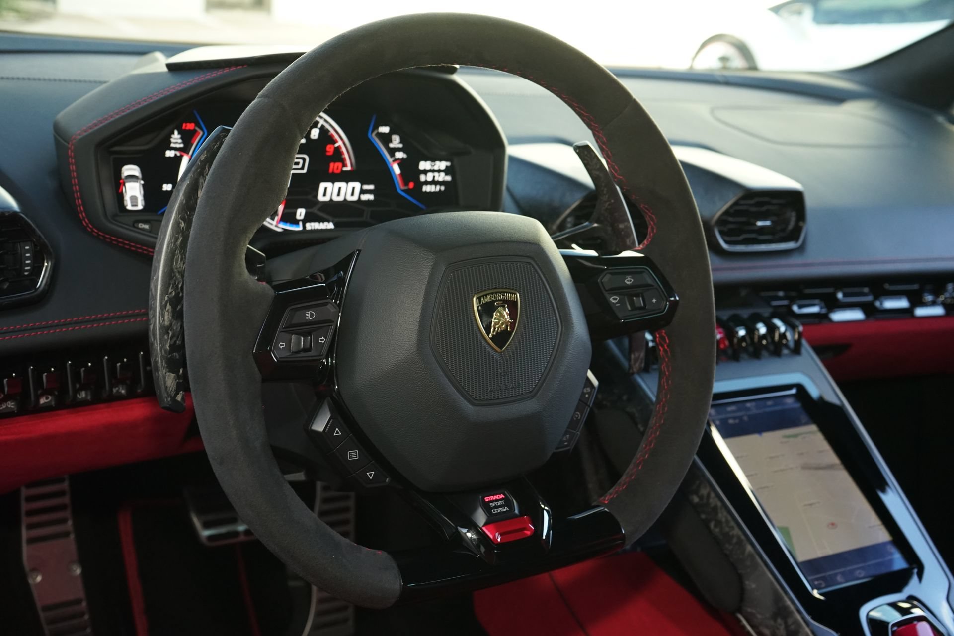 Used 2020 Lamborghini Huracan EVO AWD/4WD image 7