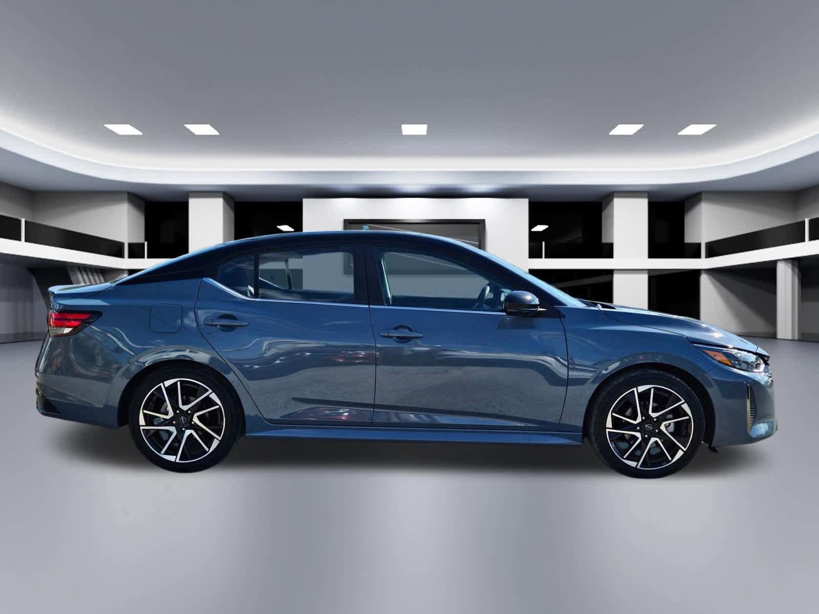 Used 2024 Nissan Sentra SR FWD image 7