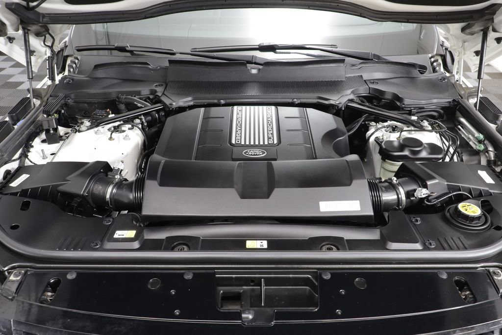 Used 2021 Land Rover Range Rover Long Wheelbase Autobiography image 27