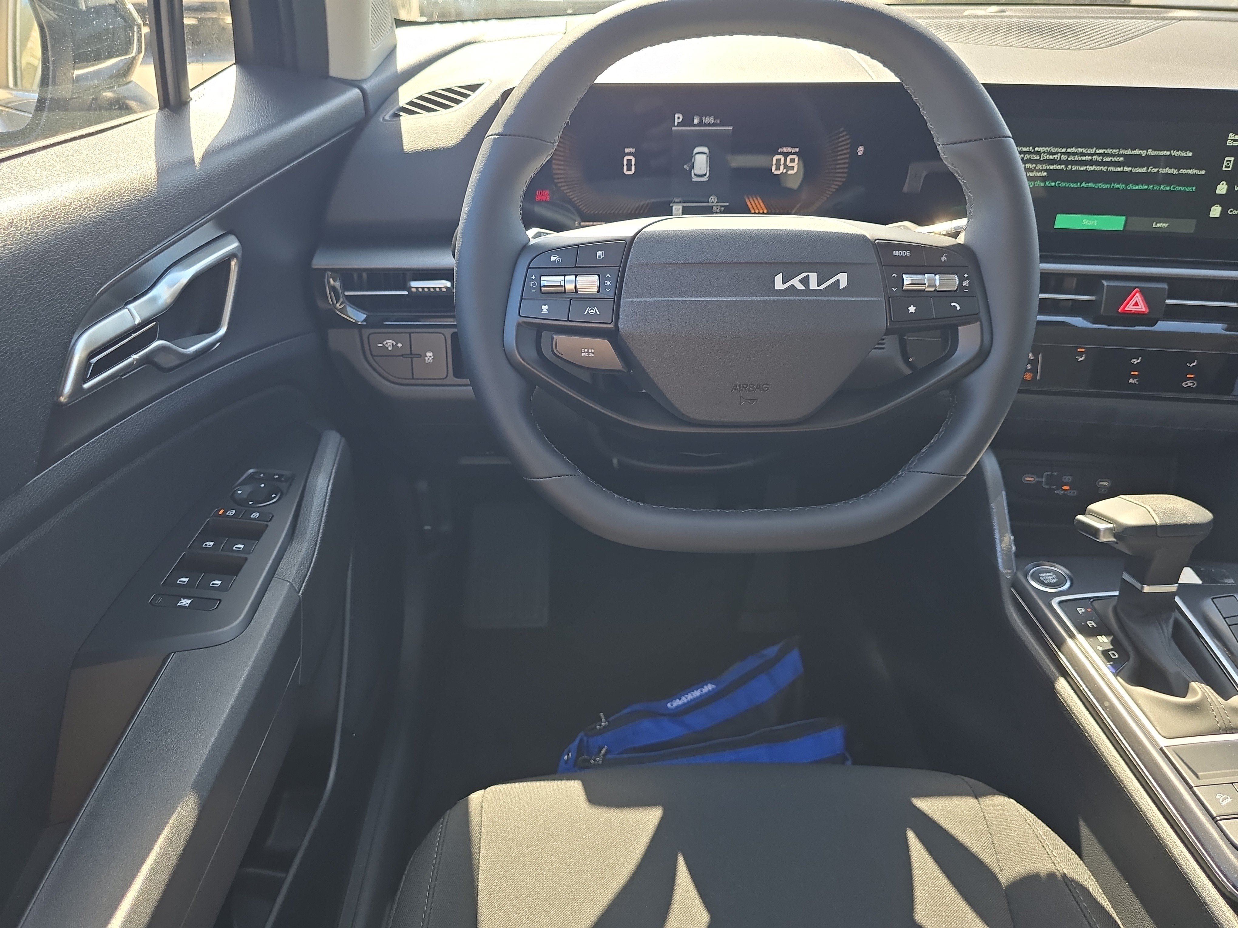 New 2027 Kia Sportage LX FWD image 13