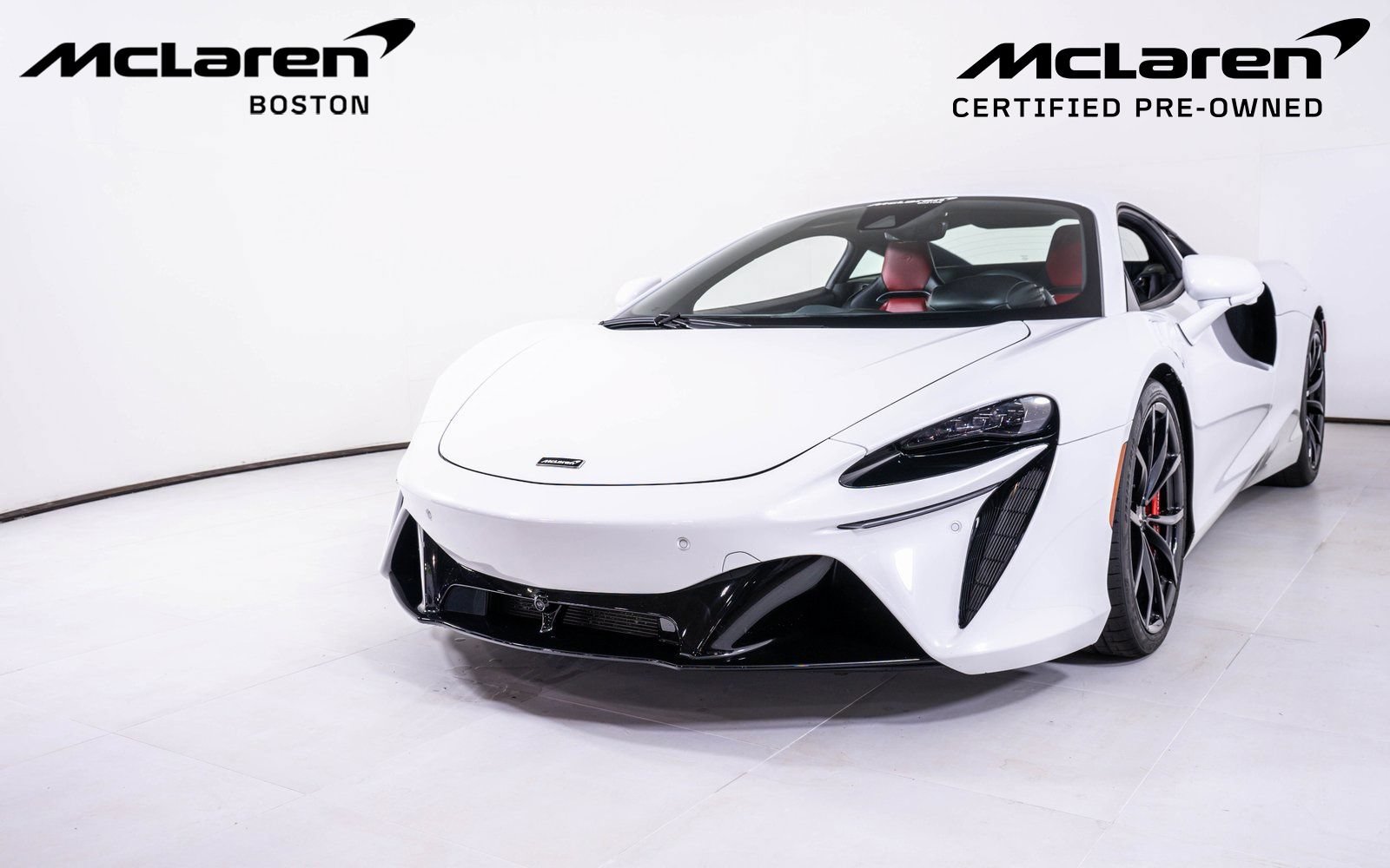 Used 2023 McLaren Artura RWD image 9