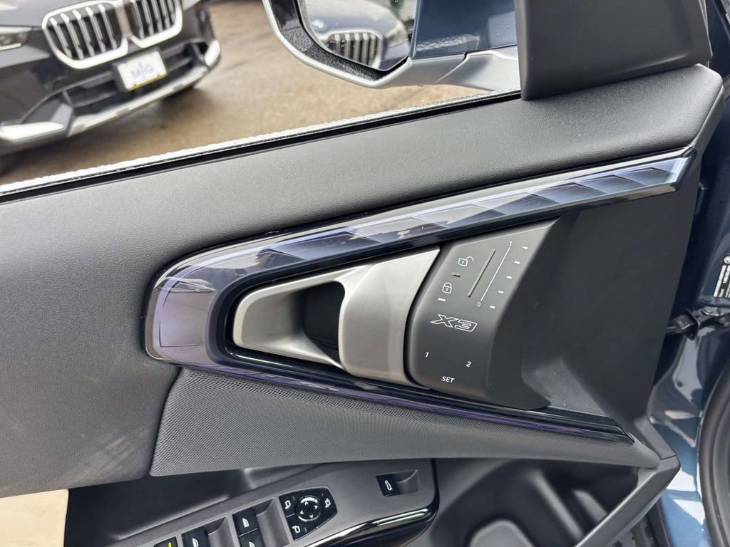New 2026 BMW X3 xDrive30 image 12