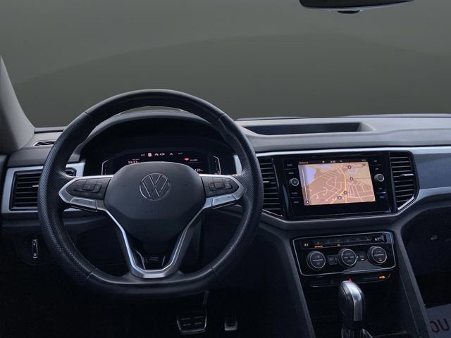 Used 2023 Volkswagen Atlas SEL R-Line image 5