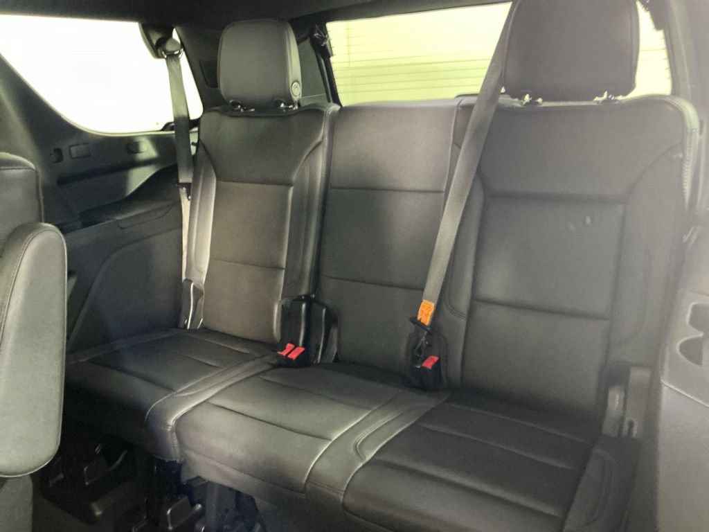 Used 2023 Chevrolet Tahoe High Country w/ Advanced Technology Package AWD/4WD image 14