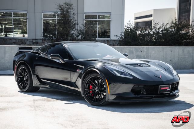 Used 2015 Chevrolet Corvette Z06 w/ 3LZ Preferred Equipment Group image 40