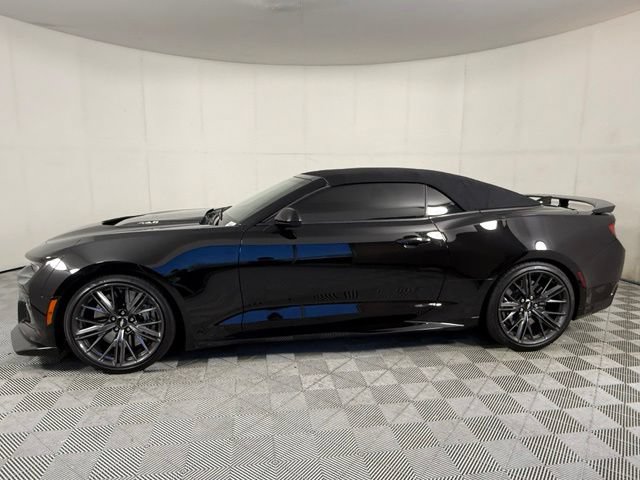 Used 2017 Chevrolet Camaro ZL1 RWD image 3