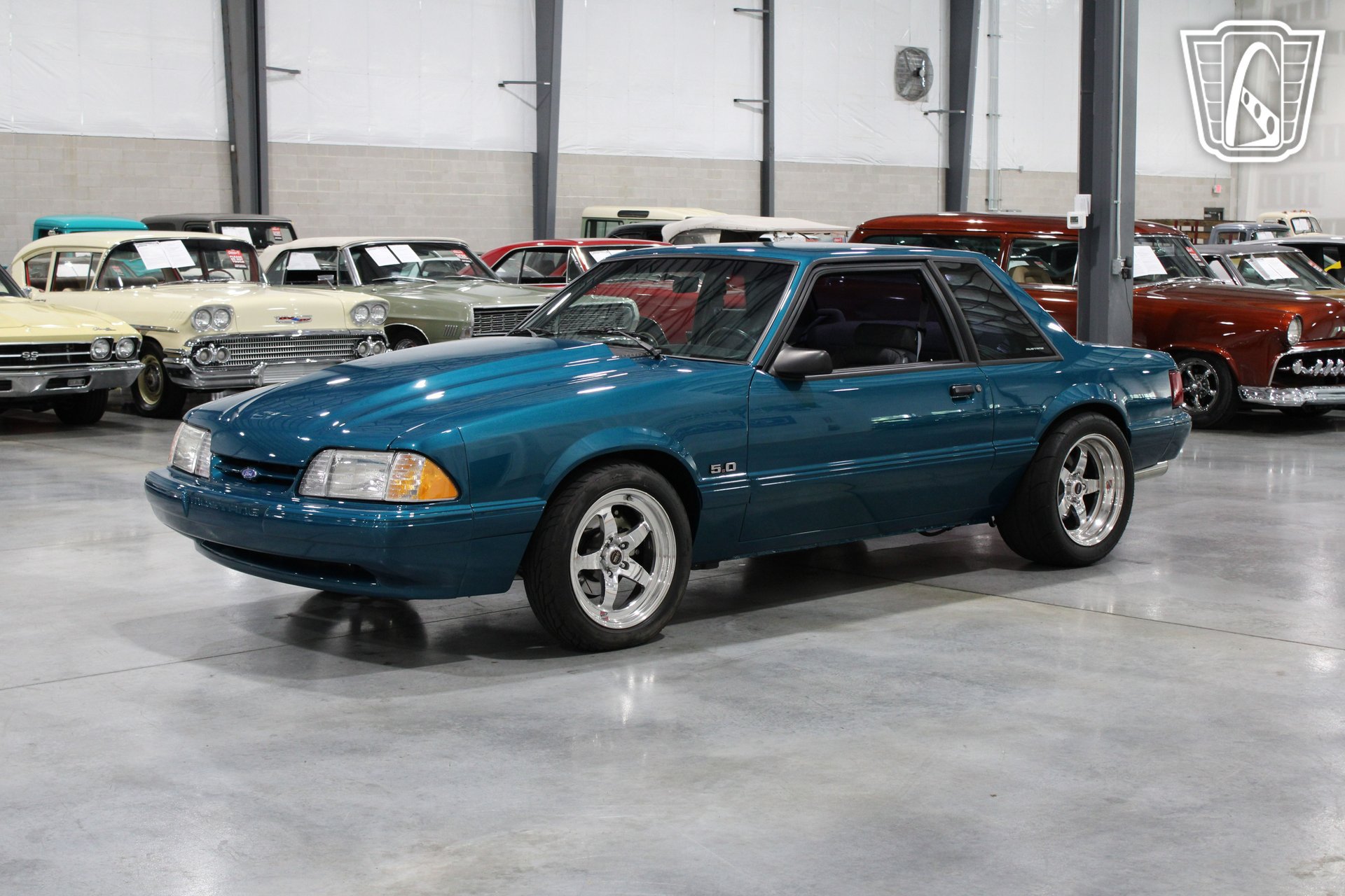 Used 1993 Ford Mustang LX RWD image 2