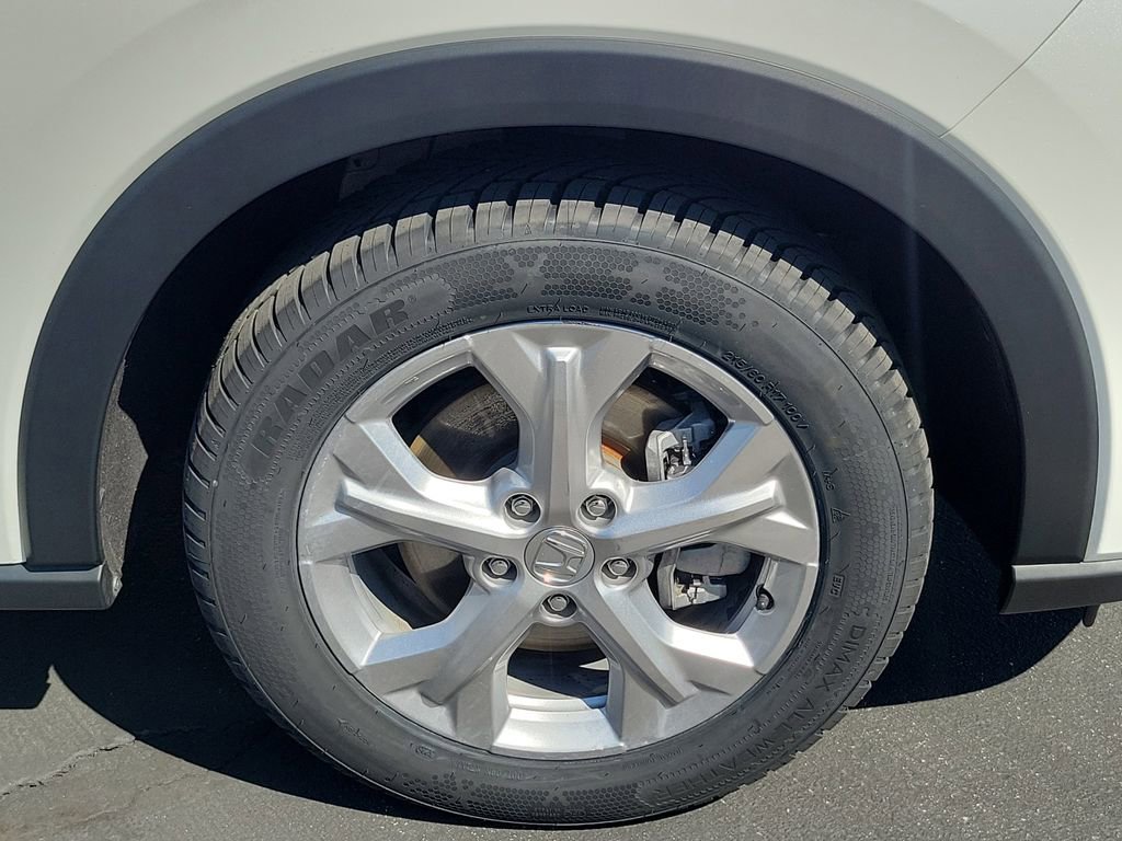 Certified 2023 Honda HR-V LX image 6