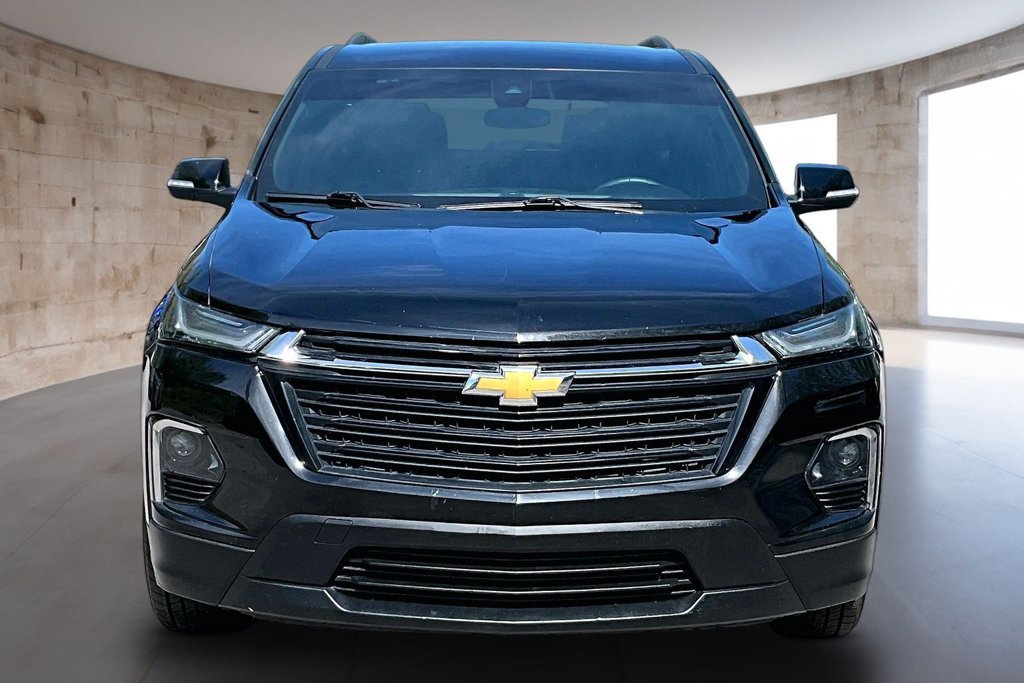 Used 2023 Chevrolet Traverse LT FWD image 4