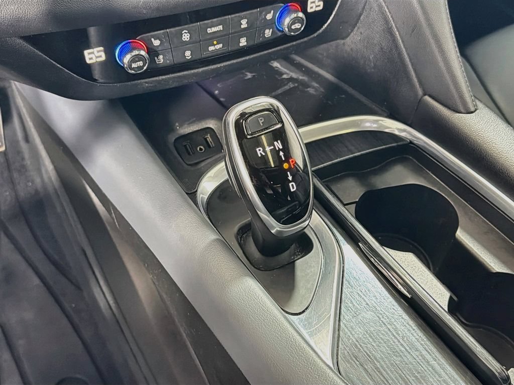 Used 2019 Buick Enclave Premium FWD image 18