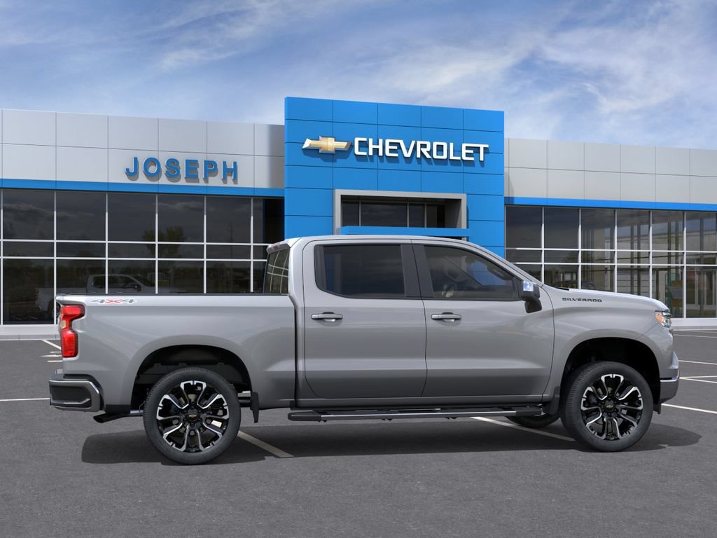New 2026 Chevrolet Silverado 1500 LT w/ LPO, Dark Essentials Package AWD/4WD image 5