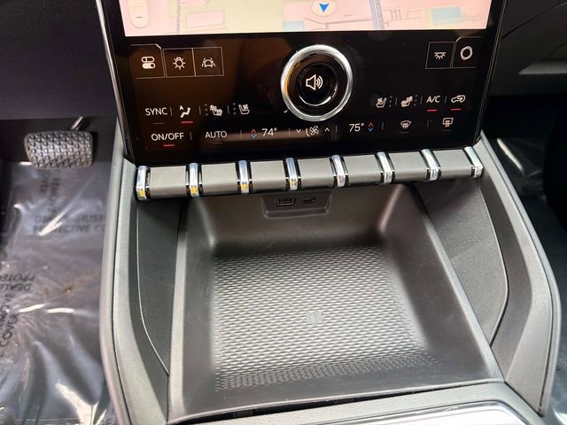 New 2026 GMC Terrain Elevation w/ Elevation Premium Package FWD image 24