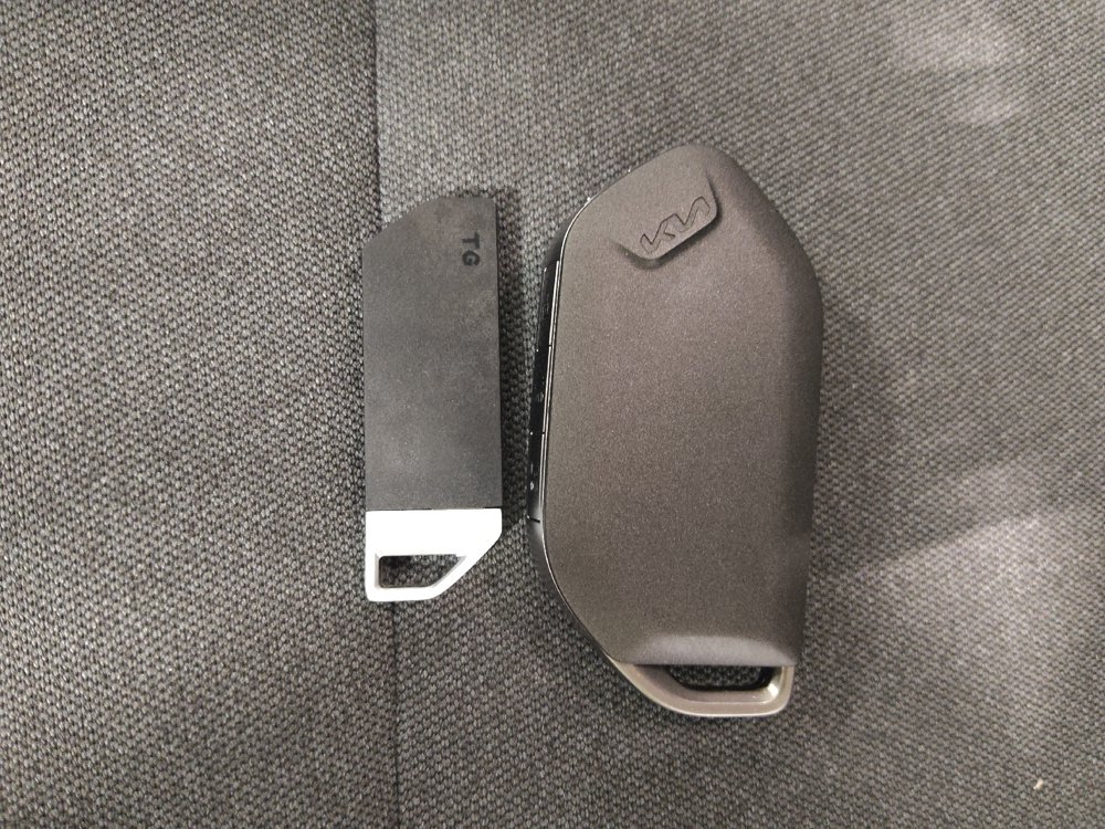 Used 2025 Kia K4 FWD image 32