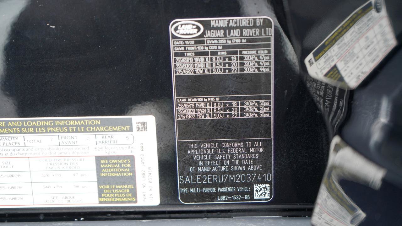 Used 2021 Land Rover Defender 110 X-Dynamic SE AWD/4WD image 41