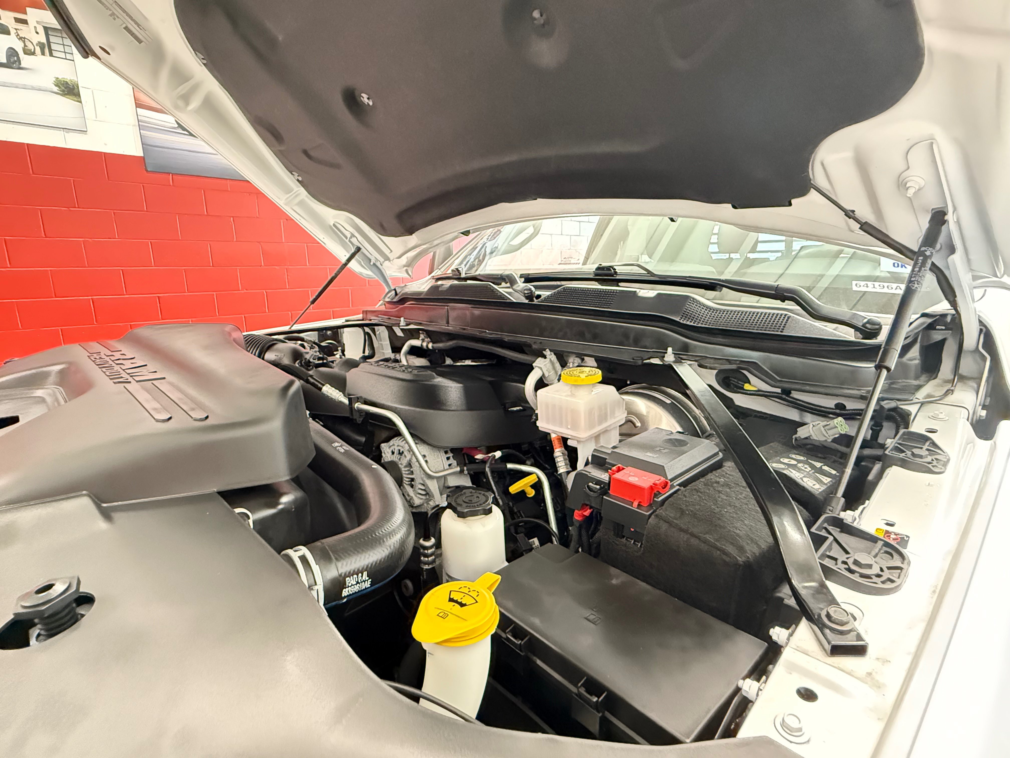 Certified 2025 RAM 2500 Tradesman AWD/4WD image 17