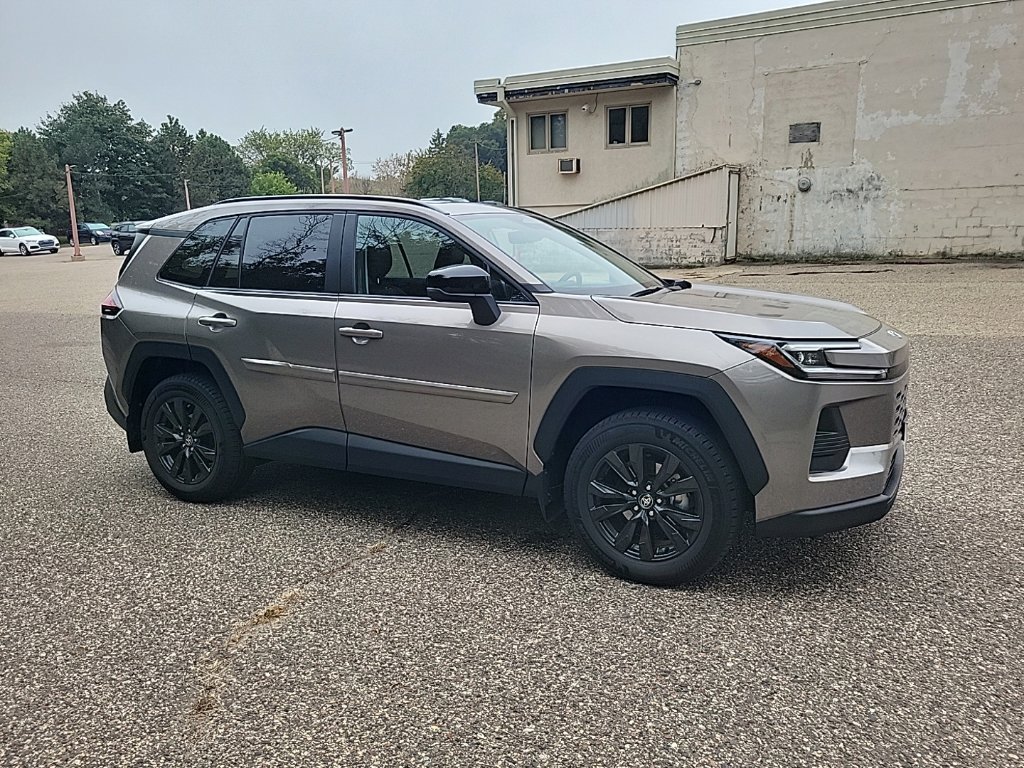 Used 2026 Toyota RAV4 XLE Premium w/ Panoramic Sun Roof Package AWD/4WD image 7