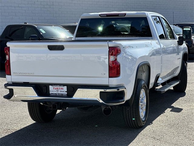 Used 2025 Chevrolet Silverado 3500 LT w/ Convenience Package image 4