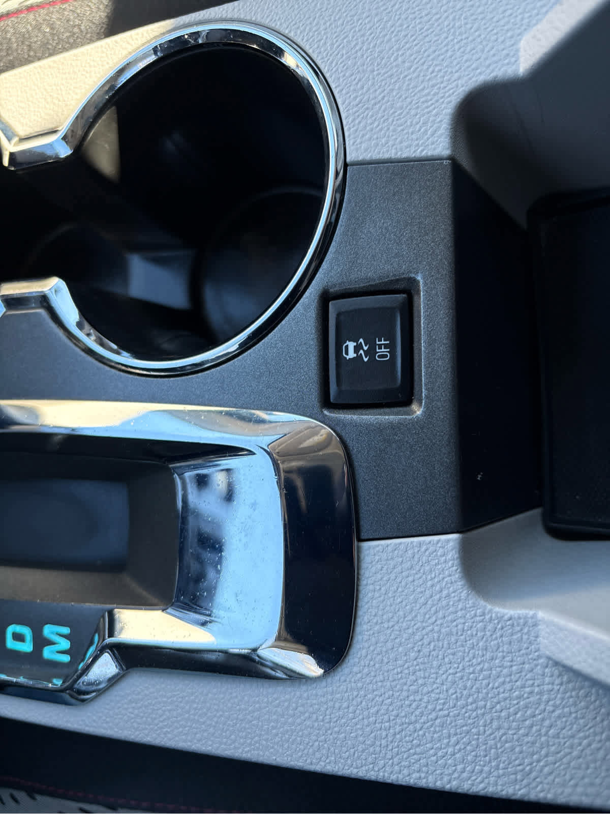 Used 2015 Chevrolet Equinox LS image 17