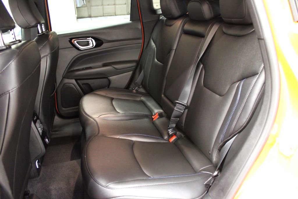 New 2026 Jeep Compass Limited image 25