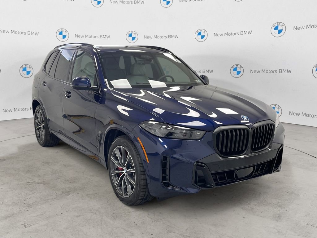 New 2026 BMW X5 xDrive50e w/ M Sport Package AWD/4WD image 5