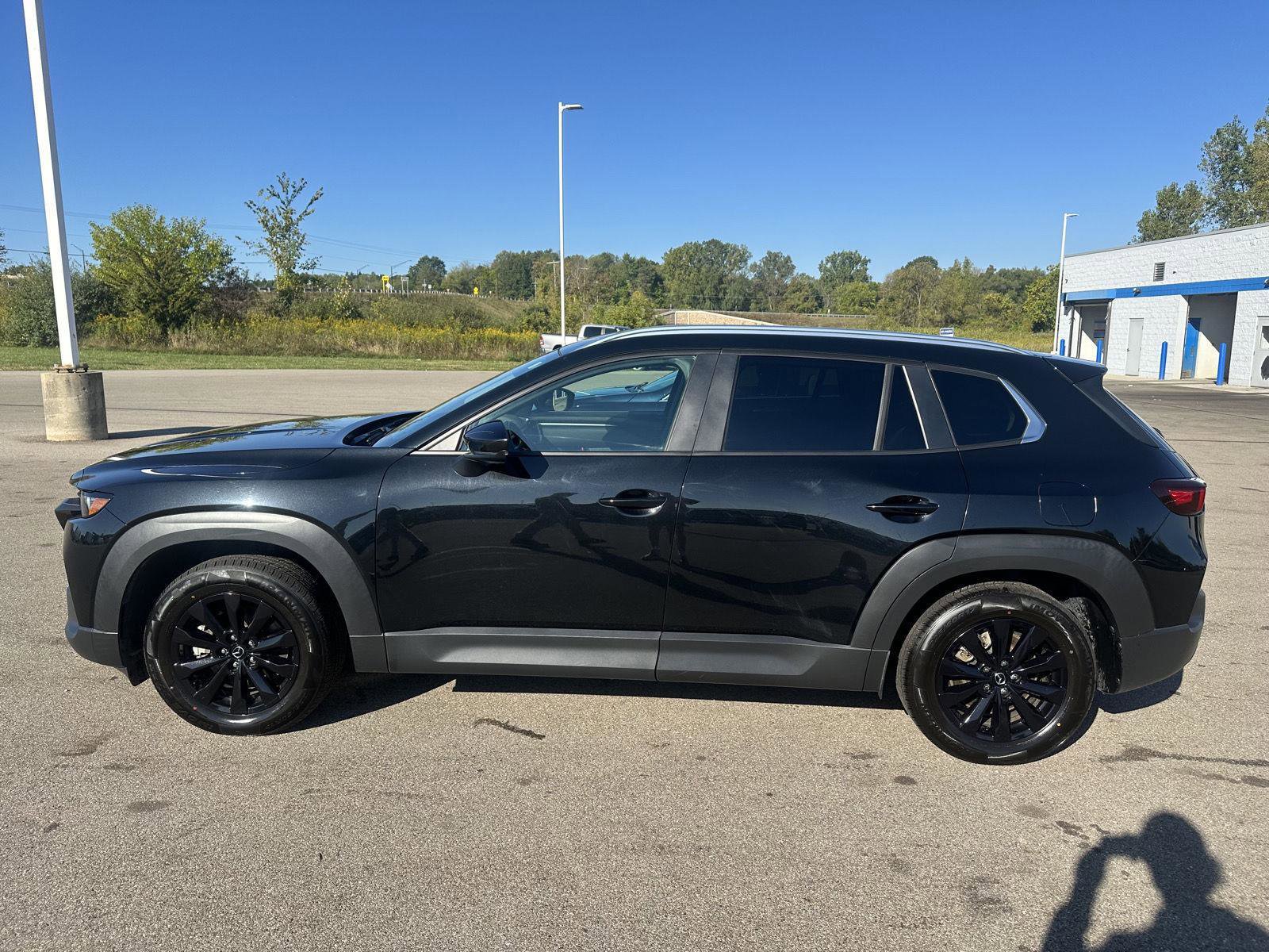 Used 2024 MAZDA CX-50 AWD 2.5 S w/ Preferred Package image 2