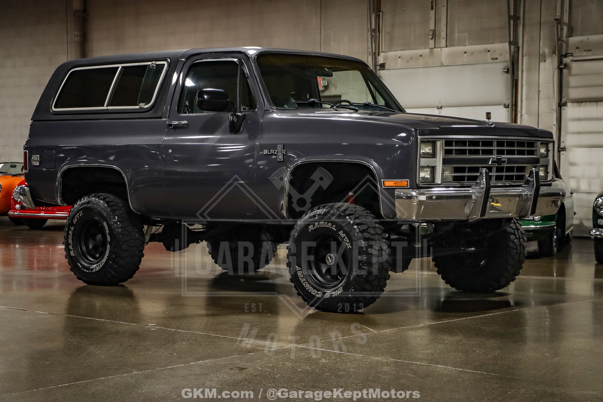 Used 1987 Chevrolet Blazer 4WD image 1