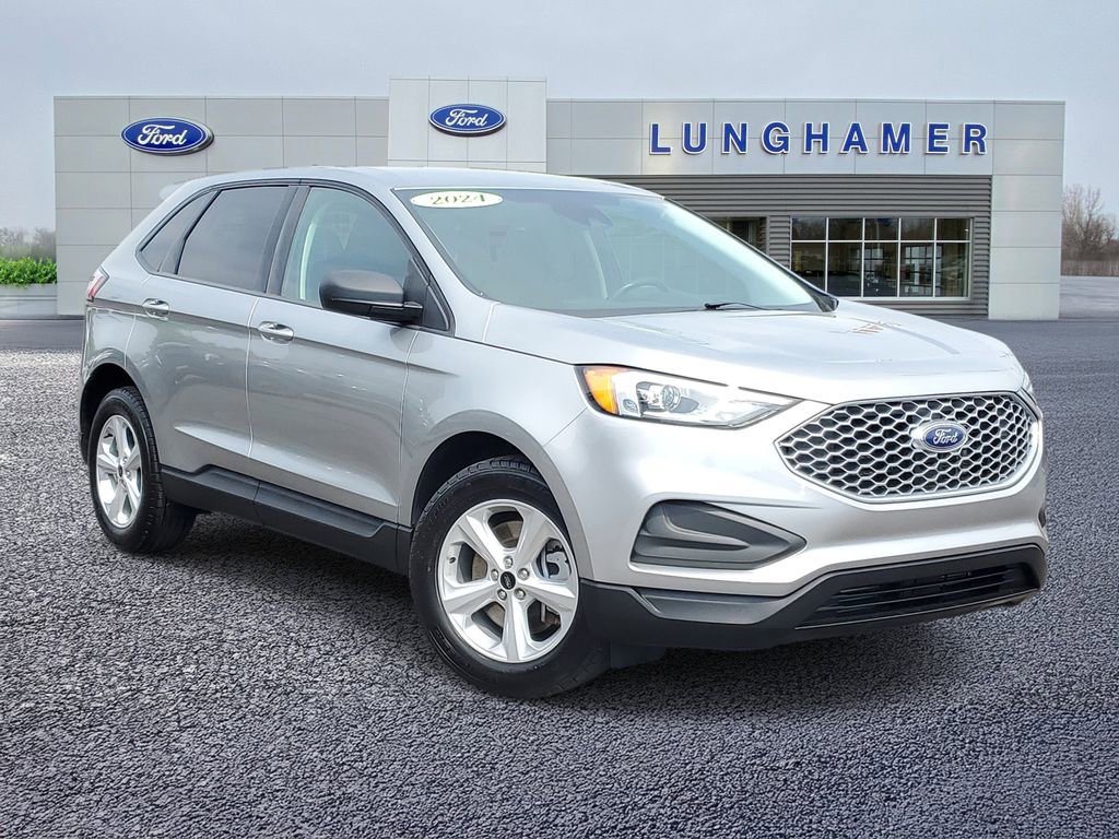 Used 2024 Ford Edge SE