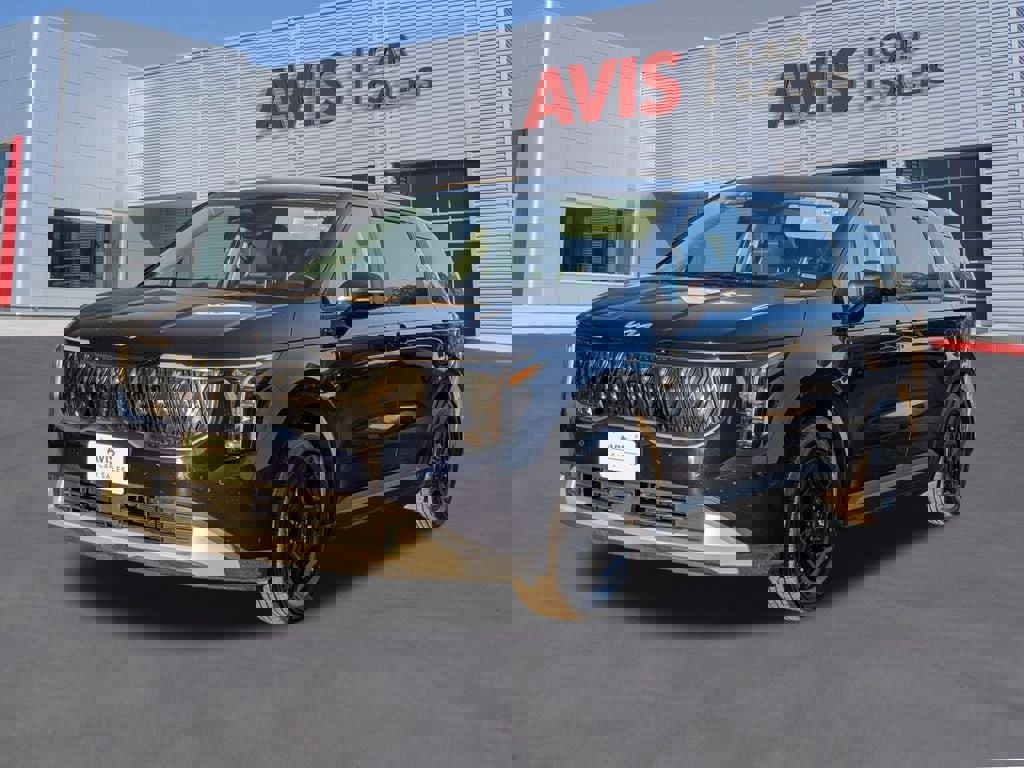 Used 2025 Kia Carnival