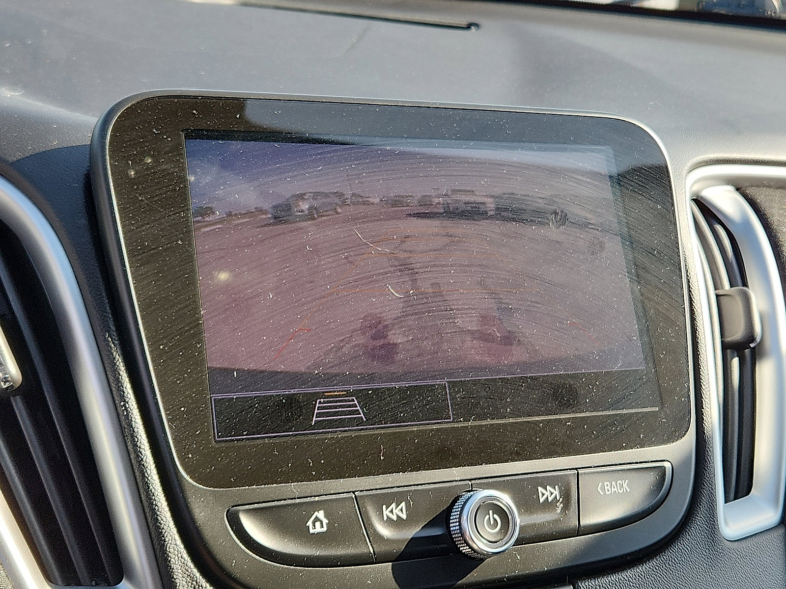 Used 2022 Chevrolet Malibu LT image 14