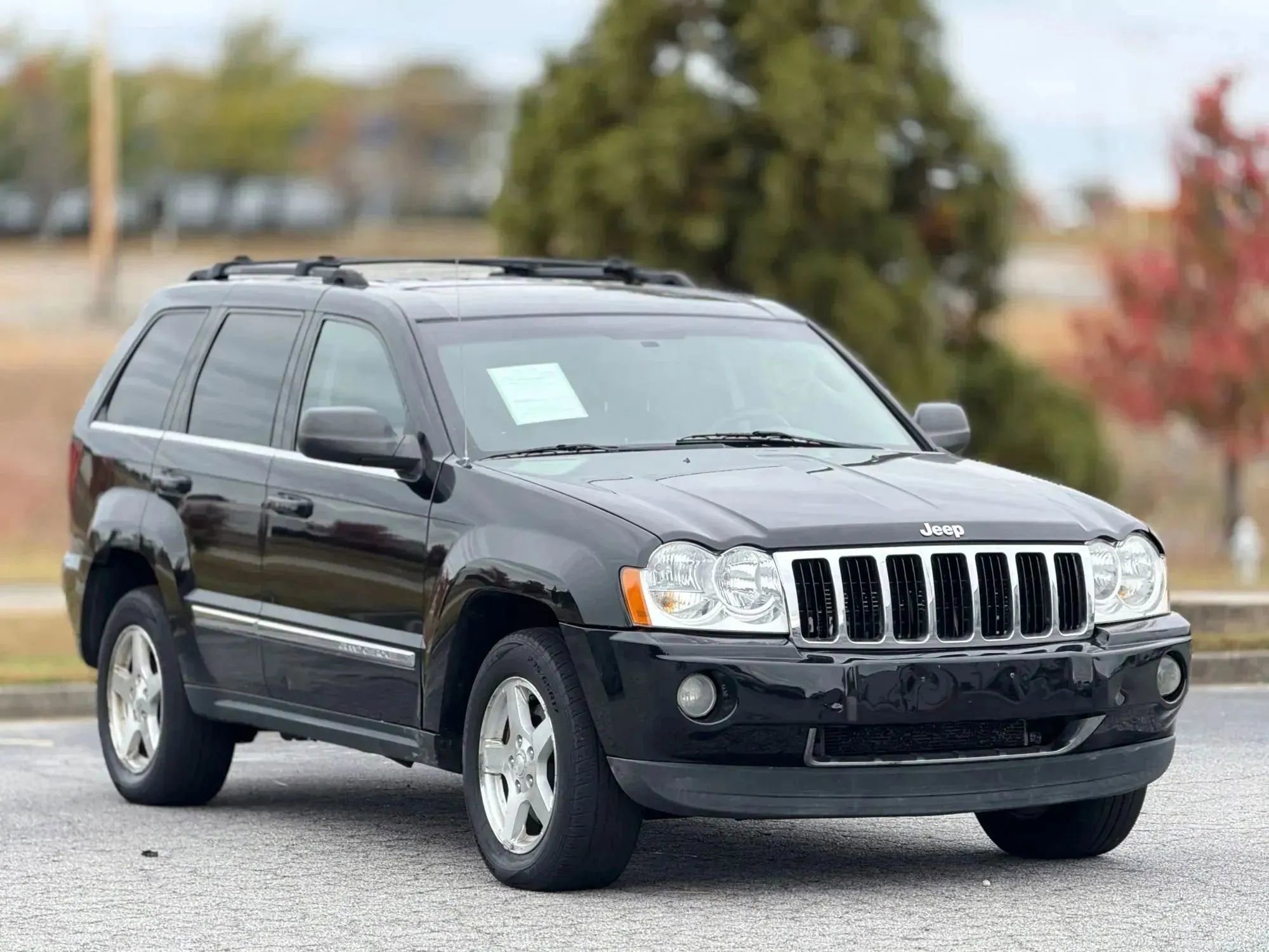 Used 2006 Jeep Grand Cherokee Limited image 1