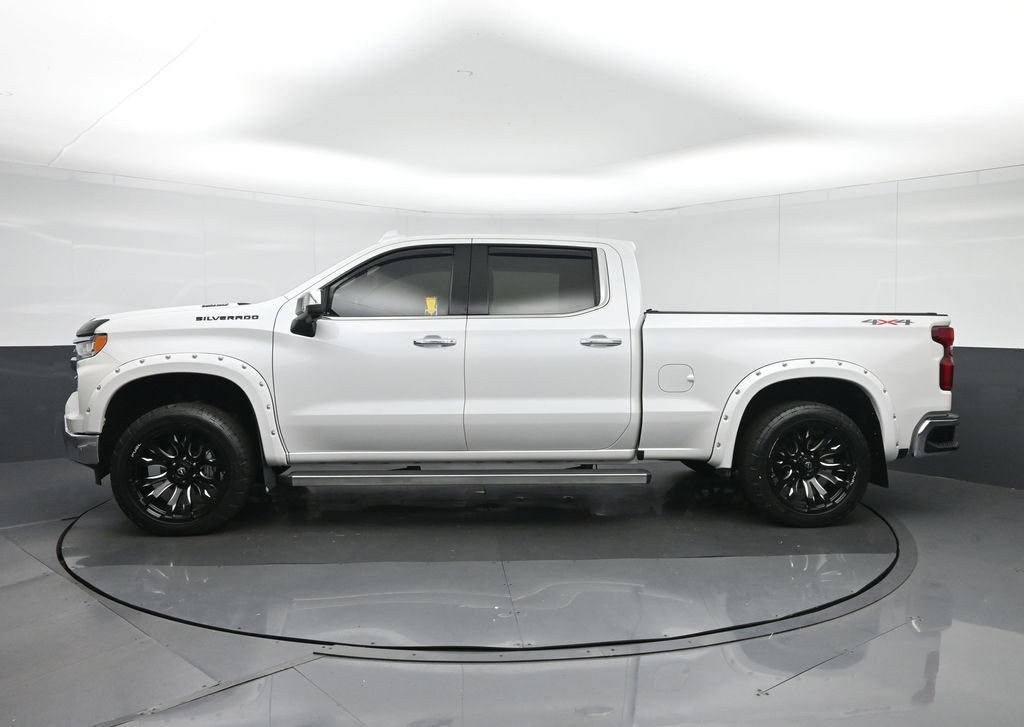 Used 2023 Chevrolet Silverado 1500 LTZ w/ LPO, Dark Essentials Package AWD/4WD image 4
