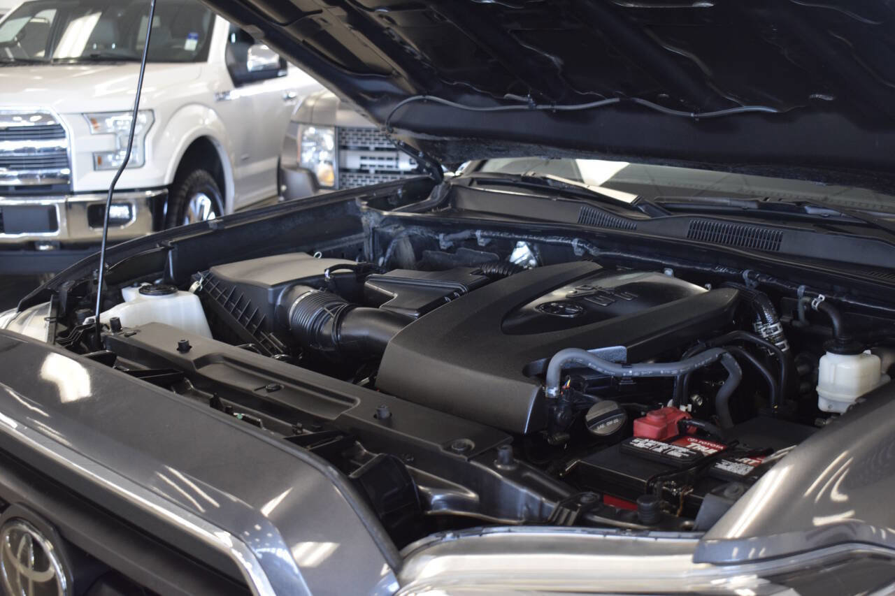 Used 2020 Toyota Tacoma SR5 image 61