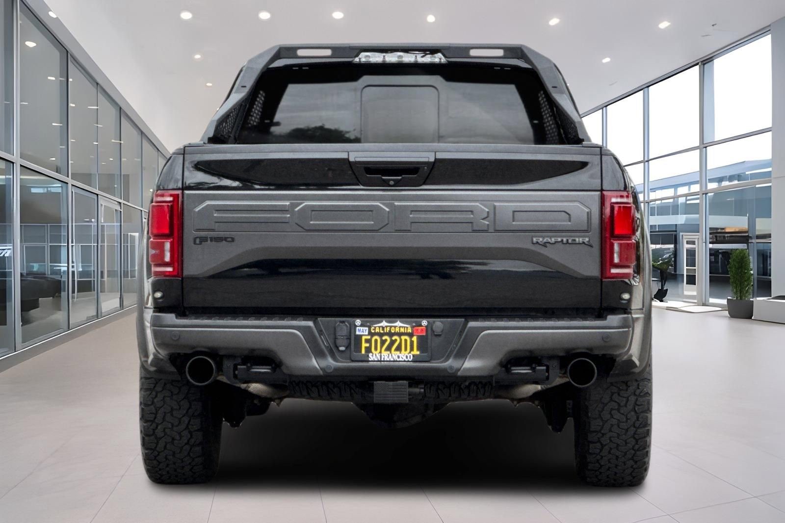 Used 2018 Ford F150 Raptor w/ Equipment Group 802A Luxury AWD/4WD image 5