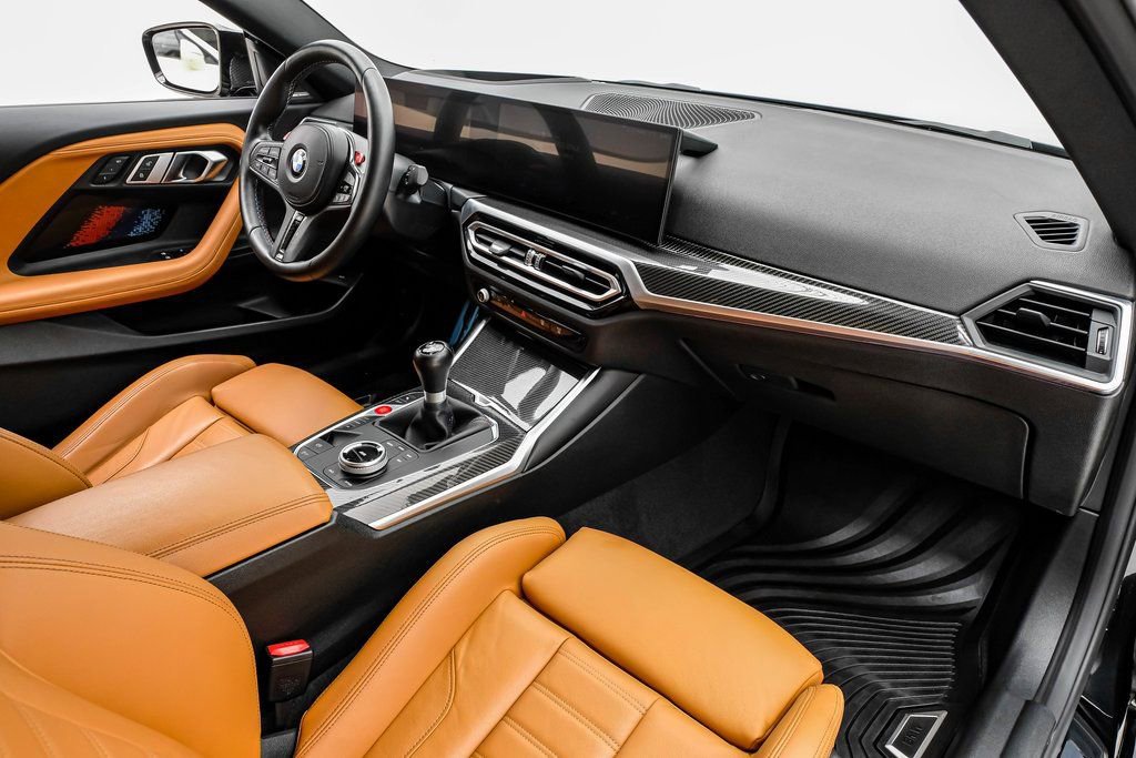 Used 2023 BMW M2 w/ Lighting Package image 9