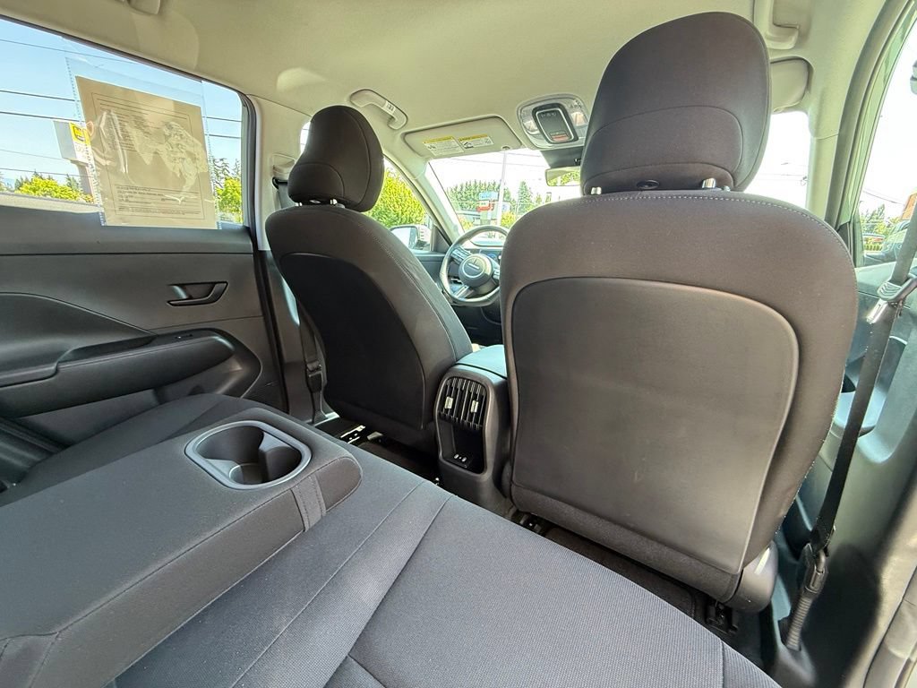 Certified 2025 Hyundai Kona SEL FWD image 17